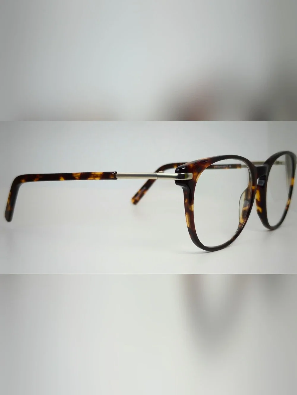 Decadence. Tortoiseshell Round Unisex Eyewear Frames - Brown